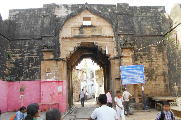 Delhi Darwaza Chanderi Madhya Pradesh Delhi Darwaza Chanderi Madhya Pradesh