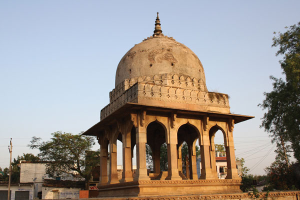 Ahmadnagar Sultan Tomb Chanderi Madhya Pradesh Ahmadnagar Sultan Tomb Chanderi Madhya Pradesh