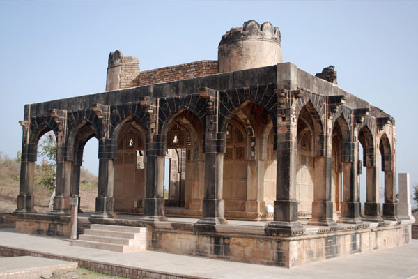 Purana Madarsa Chanderi Madhya Pradesh Purana Madarsa Chanderi Madhya Pradesh